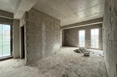 იყიდება ახალი აშენებული 4 ოთახიანი ბინა